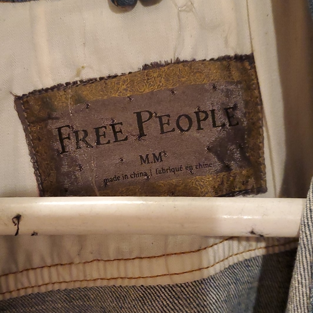 Jacket - Picture 2 of 3